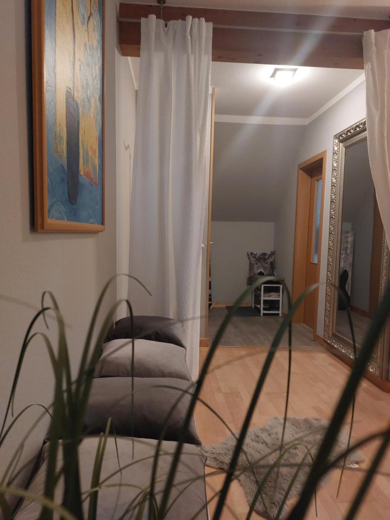 Ferienwohnung Zur Himmelsscheibe New Art Ziegelroda Bagian luar foto